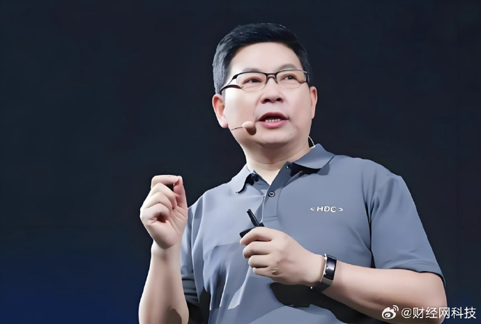 余承东称鸿蒙三分天下有其一